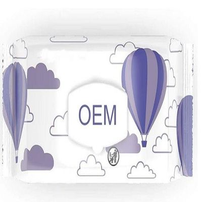 Το ευγενές μωρό συστατικών ODM υγρό σκουπίζει το καθαρό νερό EDI μη που υφαίνεται